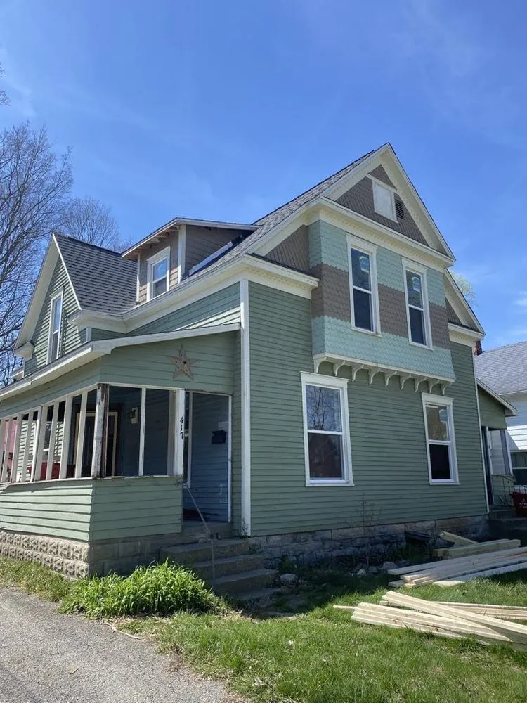 Slide of Primos Roofing