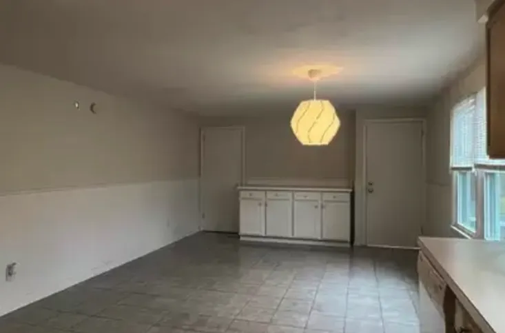 Slide of Primus Construction