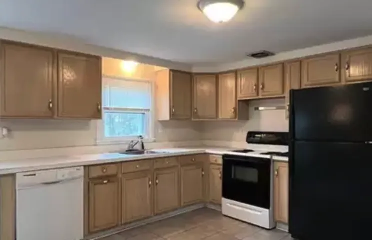 Slide of Primus Construction