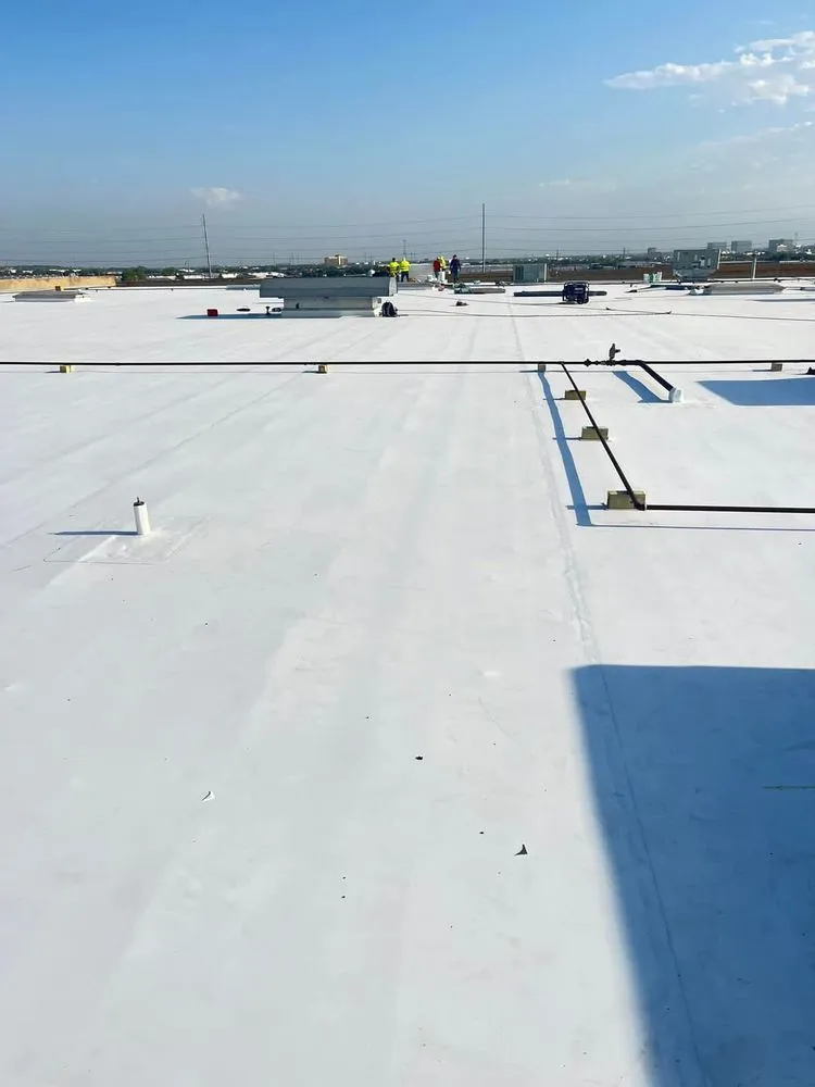 Slide of Principio Y Fin Roofing