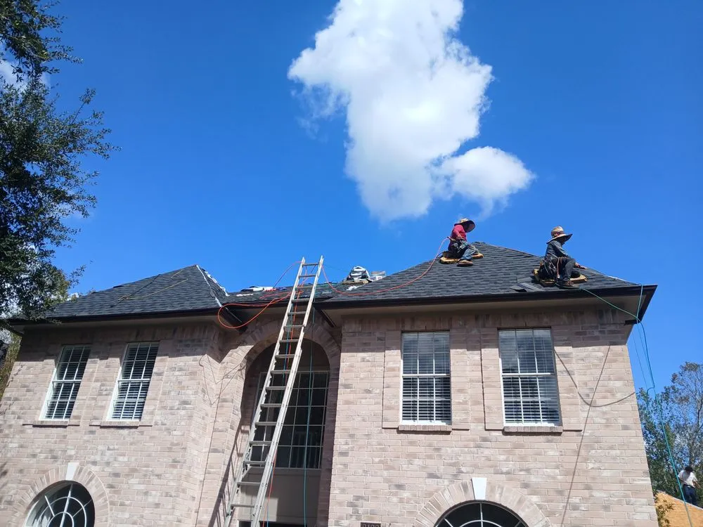 Slide of Principio Y Fin Roofing