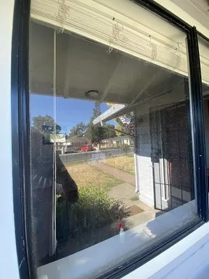 Pristine Clean Glass Logo