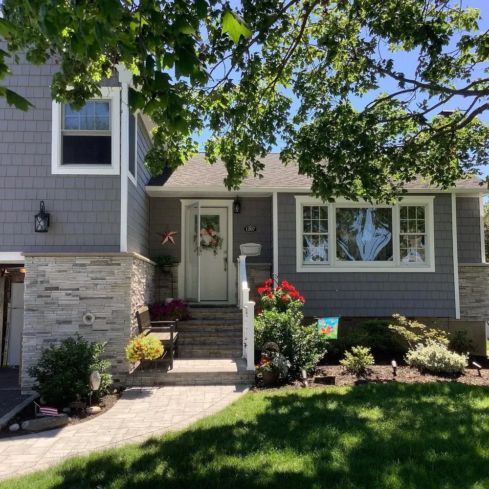 Slide of Pristine Contracting