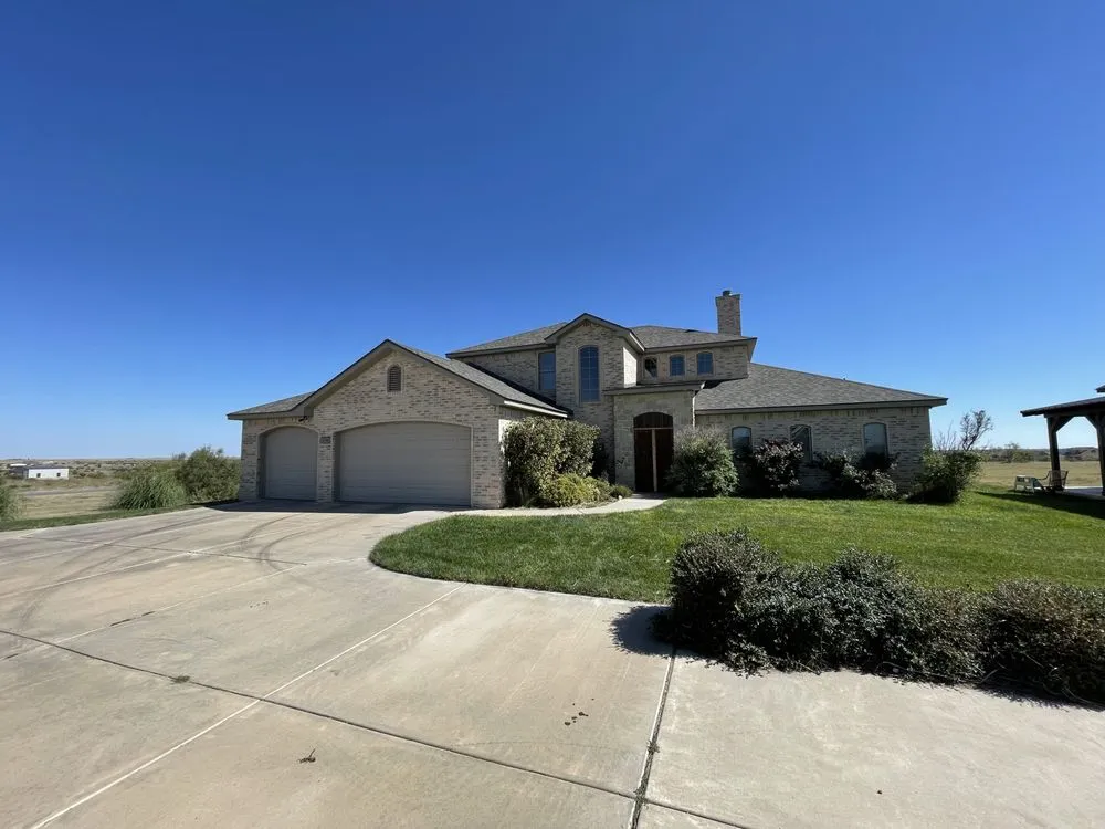 Slide of Pristine Roofing & Construction