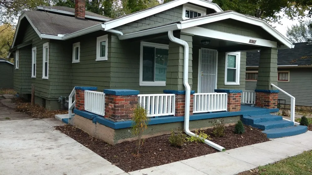 Slide of Pristine Roofing & Gutters