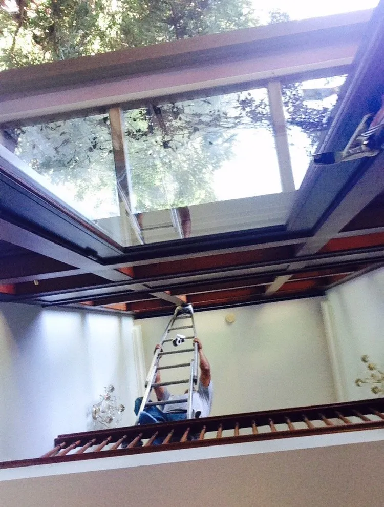 Slide of Pristine Window Cleaning