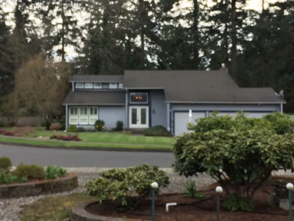 Slide of Pritchett's Roofing