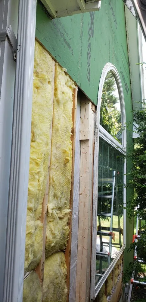 Slide of Pro Exteriors New Englang