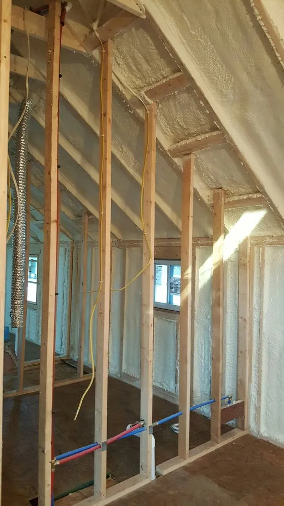 Local residential roofing service same-day service across Greentop, MO - Pro Foam Contracting
