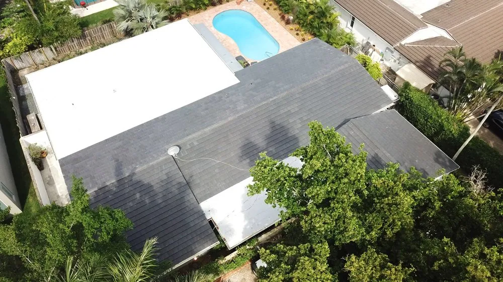 Slide of Pro-Form Roofing