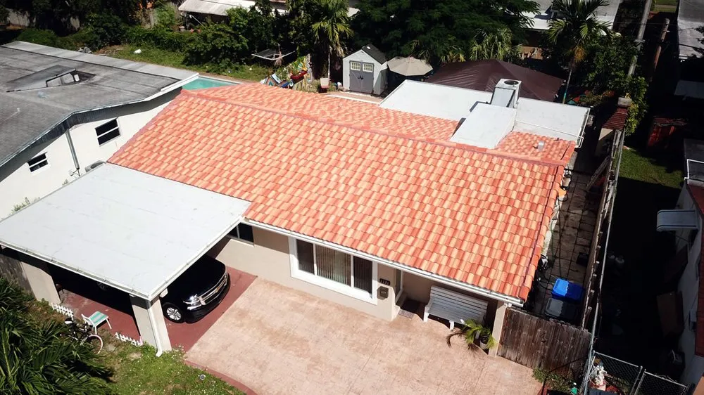 Slide of Pro-Form Roofing