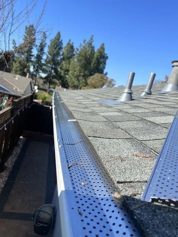 Emergency flat roof repair experts serving Onizuka AFS, CA - Pro Gutters cleaning and roofing