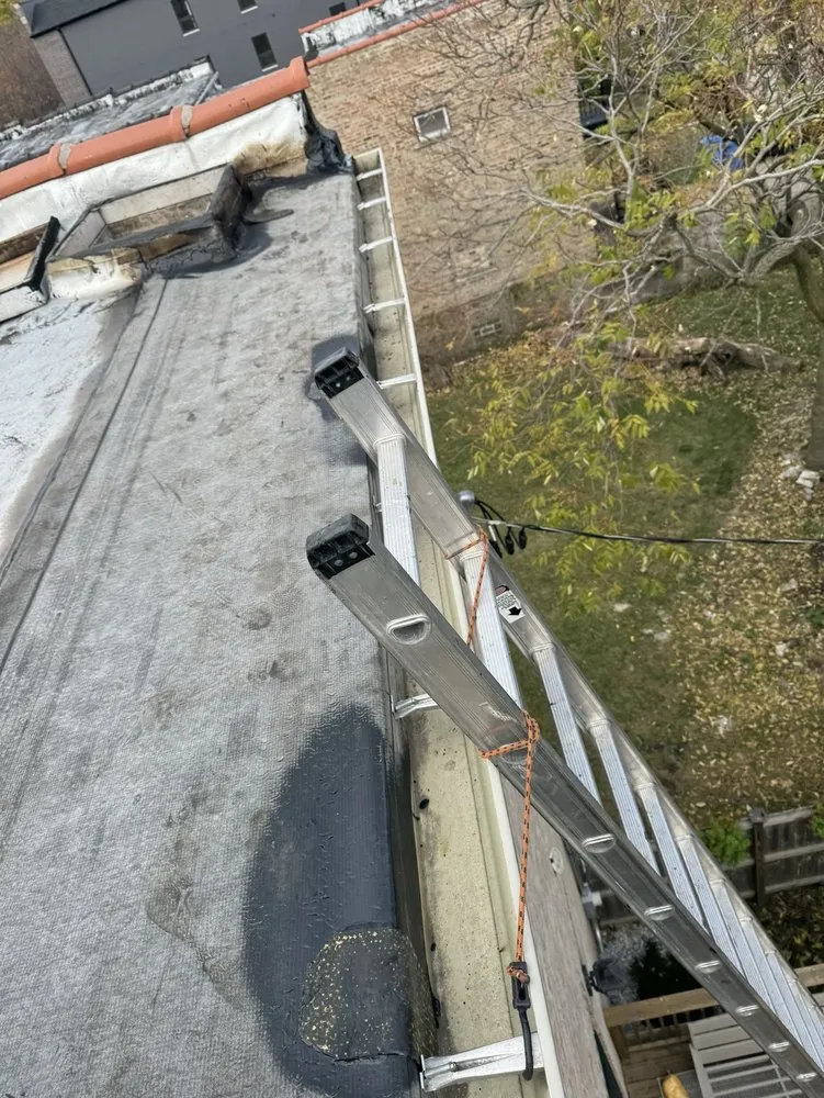 Slide of Pro Gutters Service