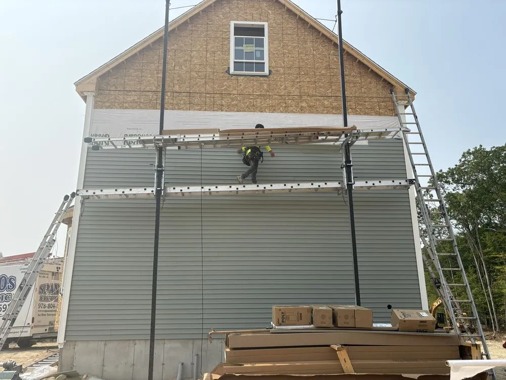 Slide of Pro Home Exterior