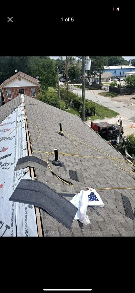 Slide of Pro line Roofing