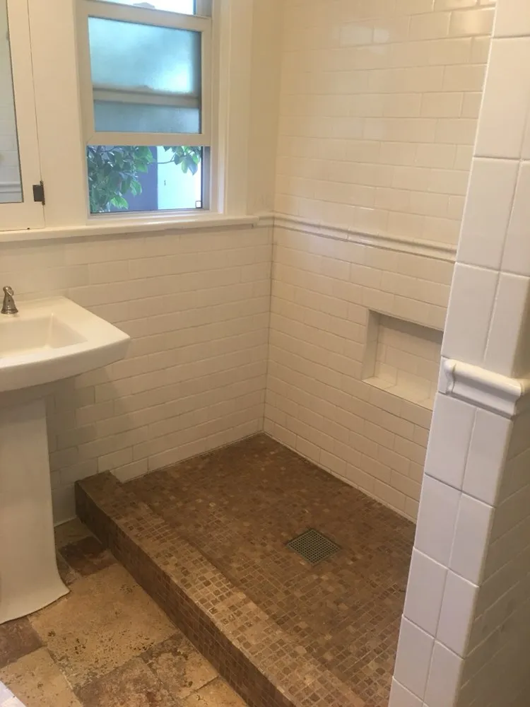 Slide of Pro Repair & Remodel