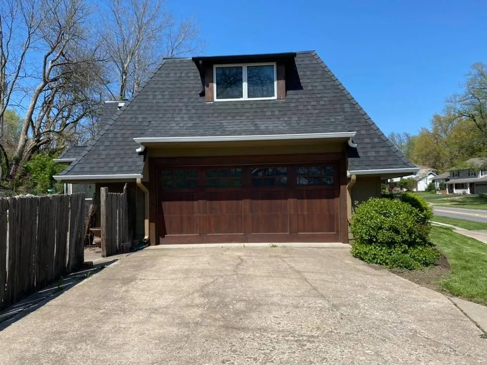 Slide of Pro Roofers