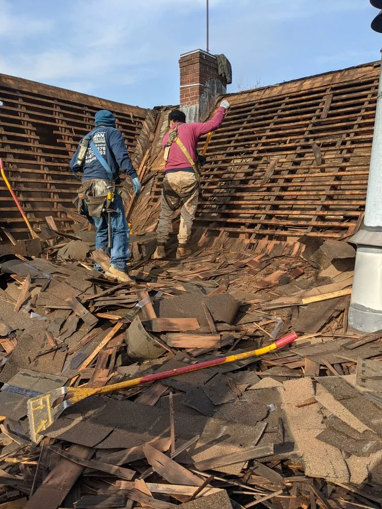 Slide of Pro Roofers GC