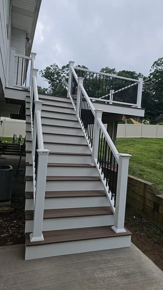 Slide of Pro Roofers Maintenance & Services