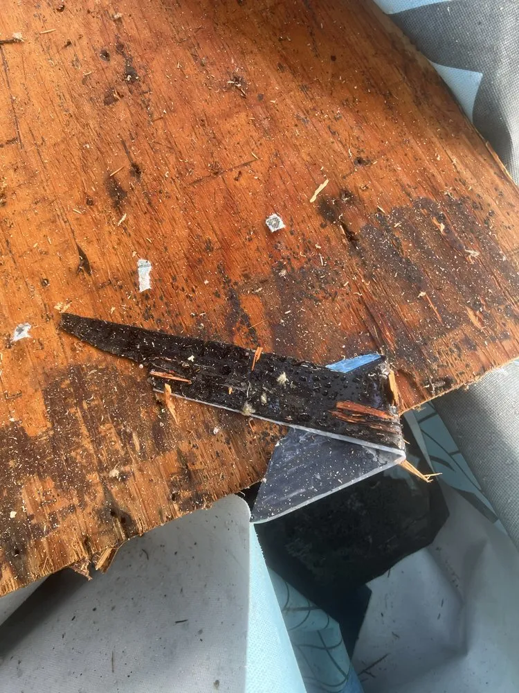 Slide of Pro Roofers Maintenance & Services