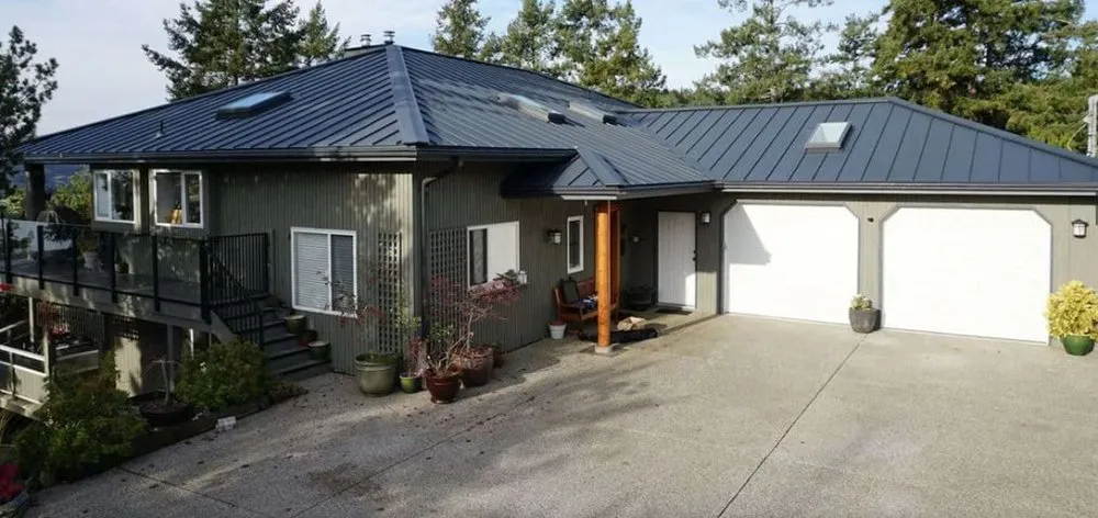 Slide of Pro Roofing & Restoration