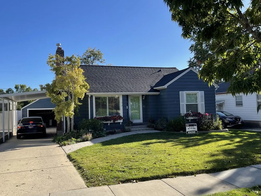 Slide of Pro Roofing