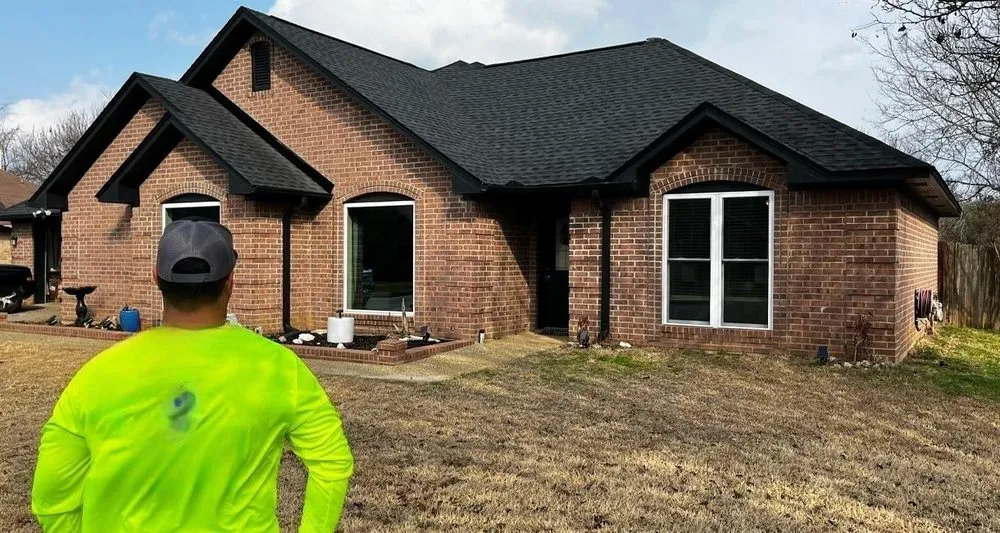 Slide of Pro Roofing Contractor