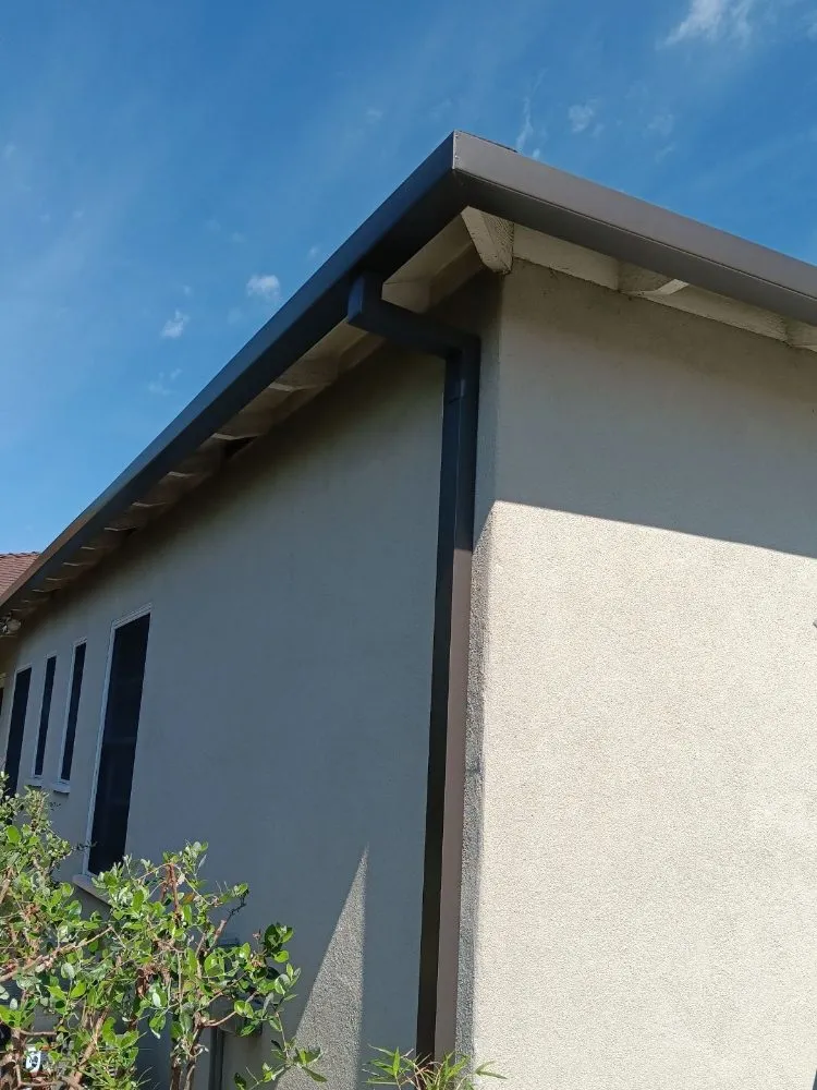 Slide of Pro Roofing Experts