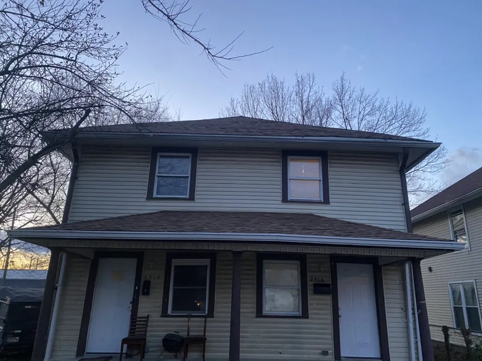 Slide of Pro Roofing