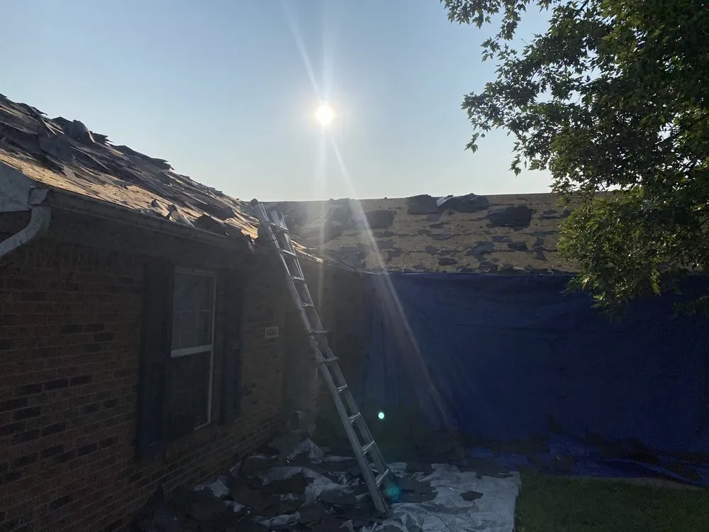 Slide of Pro Roofing