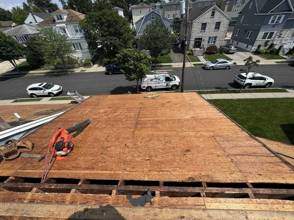 Slide of Pro Roofing