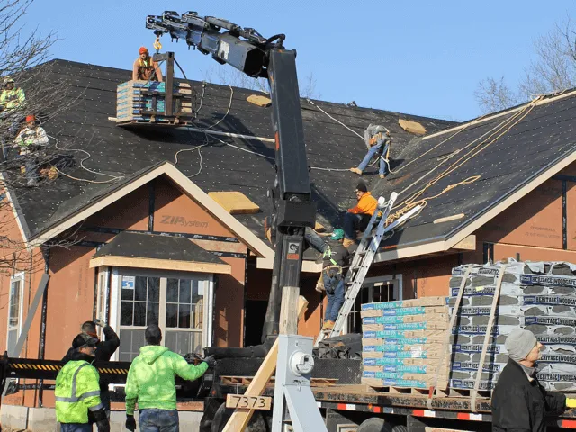 Slide of Pro Roofing