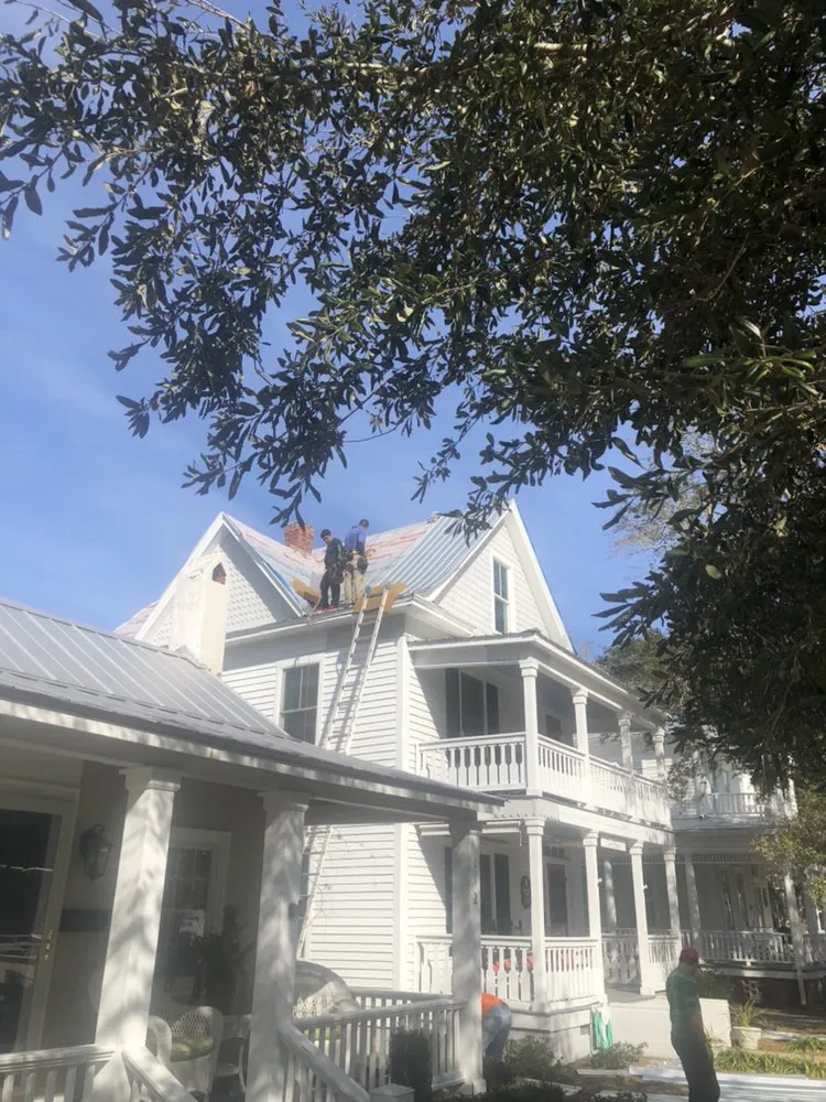 Slide of Pro Roofing Plus