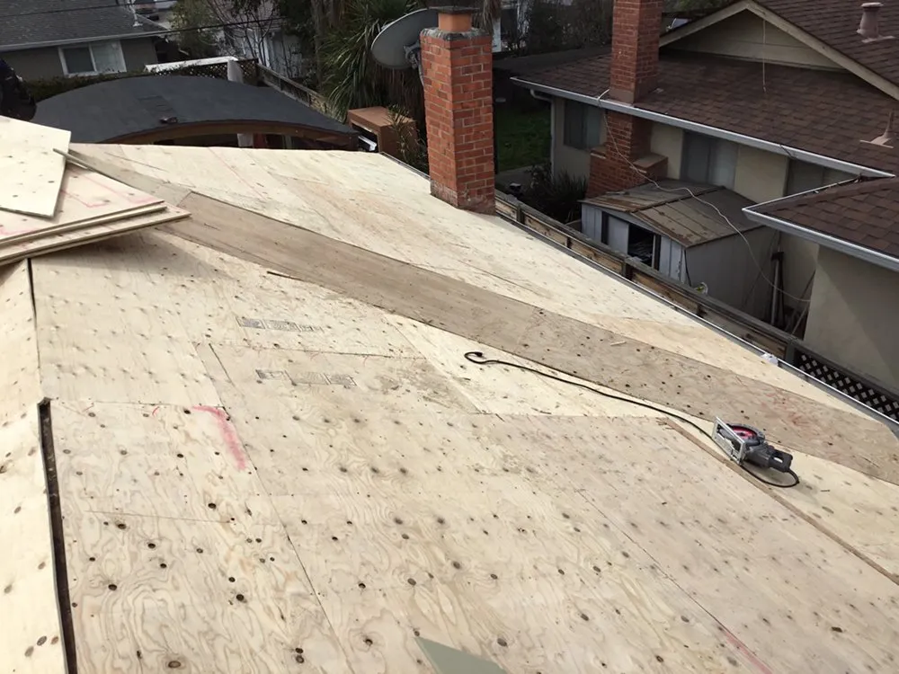 Slide of Pro Roofing