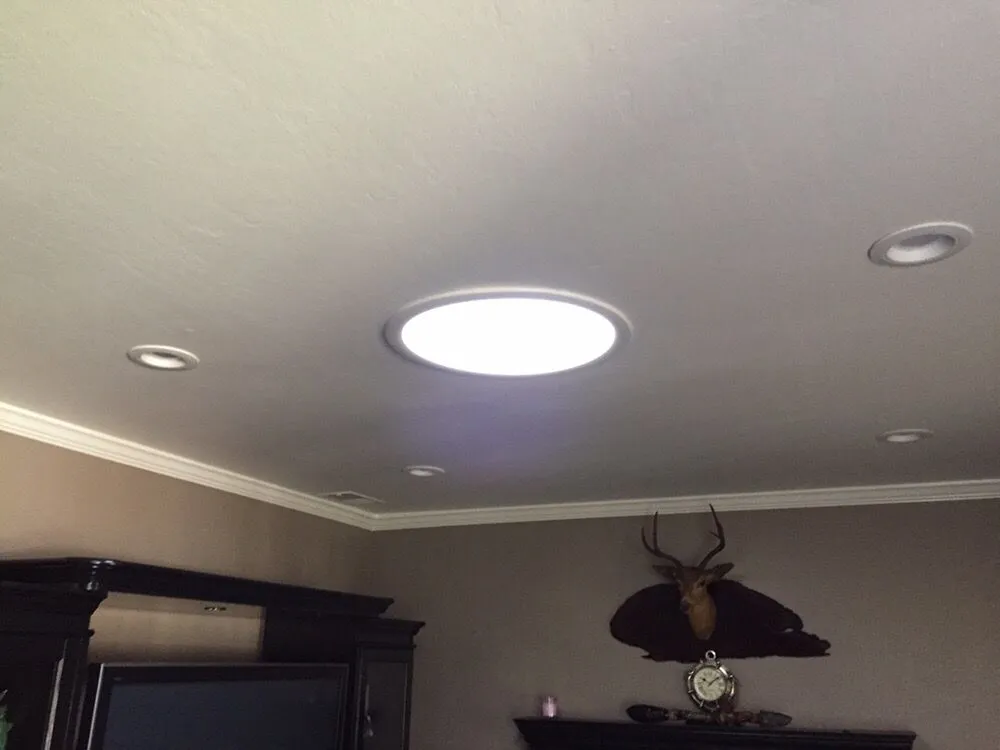 Slide of Pro Roofing