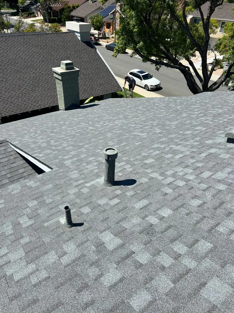 Slide of Pro Roofing Service