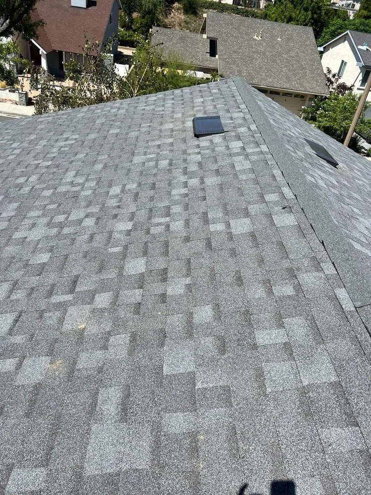 Slide of Pro Roofing Service