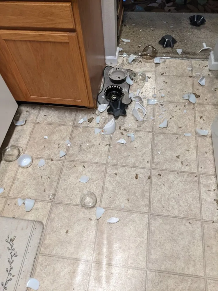 Slide of Pro Roofing Services