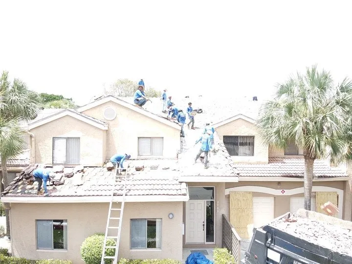Slide of Pro Roofing Services