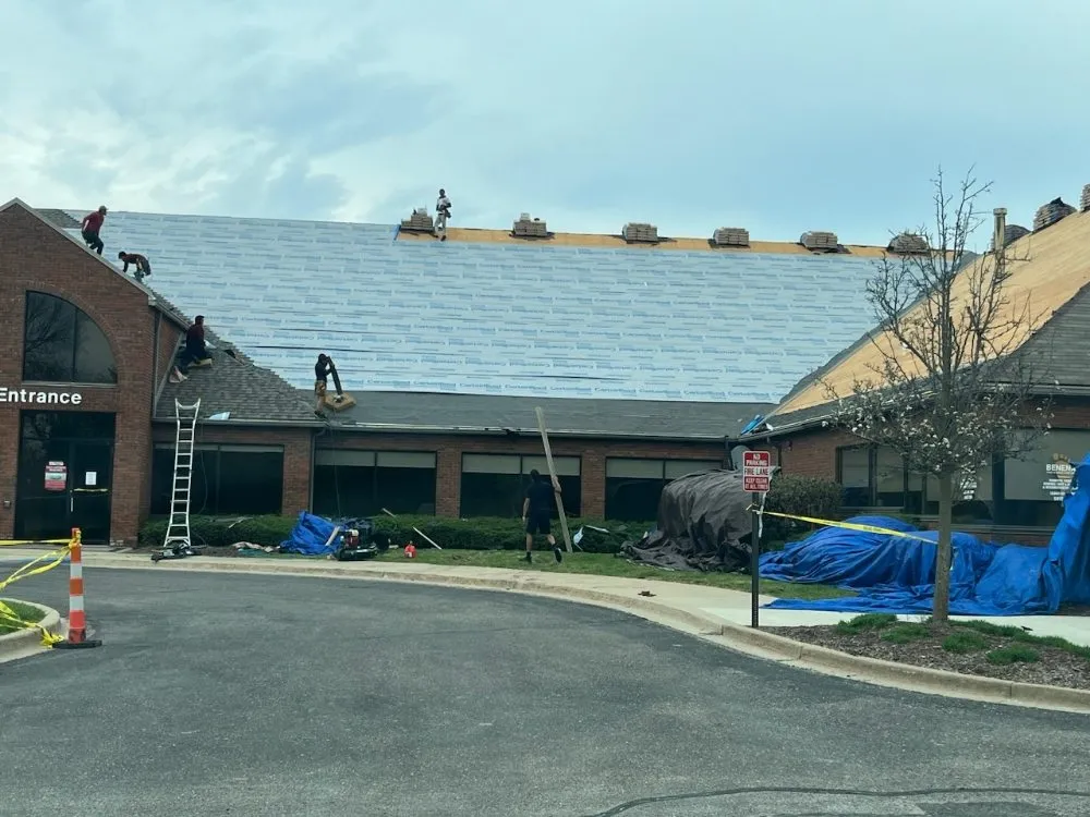 Slide of Pro Roofing