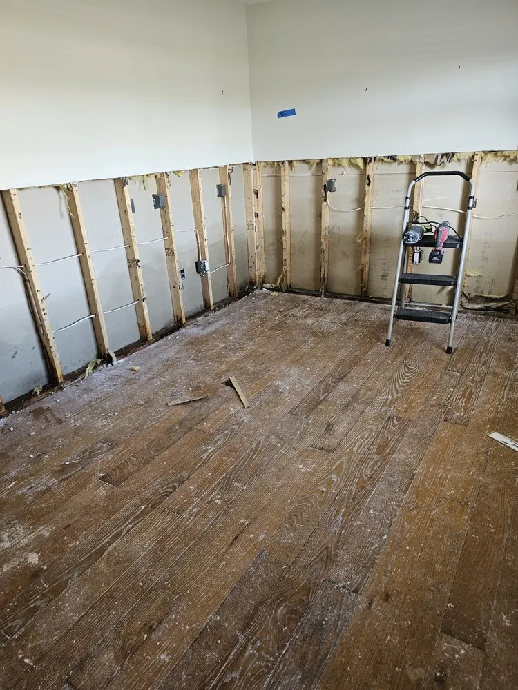 Slide of Pro Serv Restoration