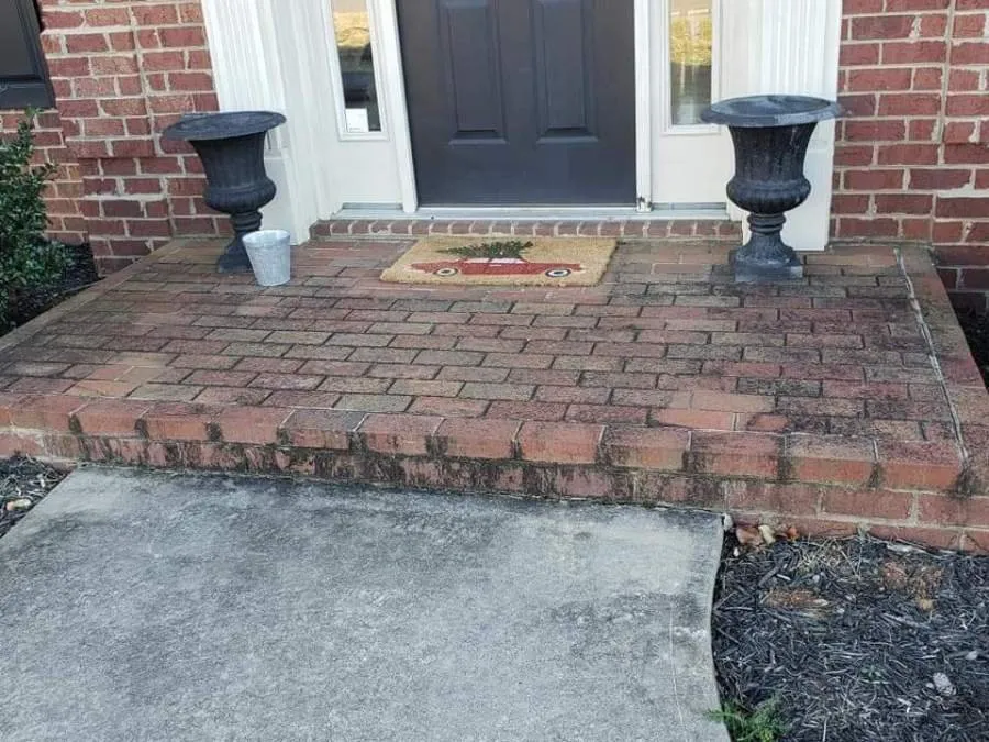 Slide of Pro-Shine Softwash