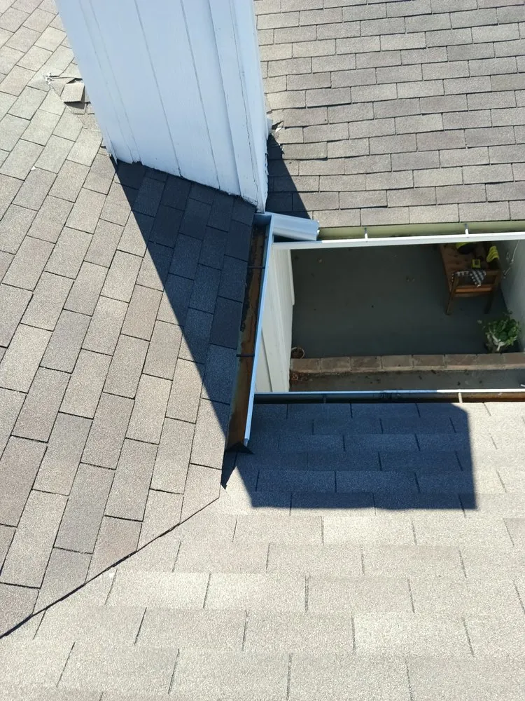 Slide of Pro Source Gutter Cleaning