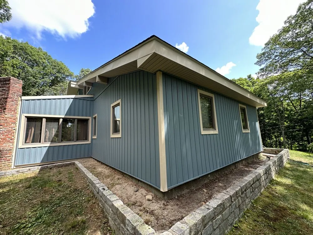 Slide of Pro Stars Contractor