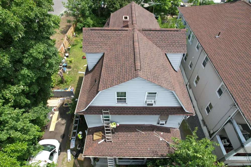 Slide of Pro Stars Contractor