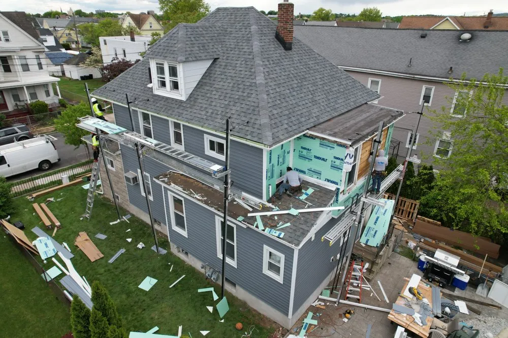 Slide of Pro Stars Contractor