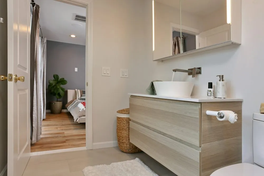 Slide of Pro Touch Construction