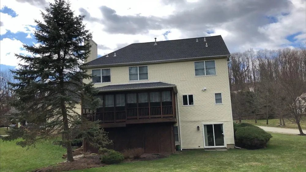 Slide of Pro Usa Contractors