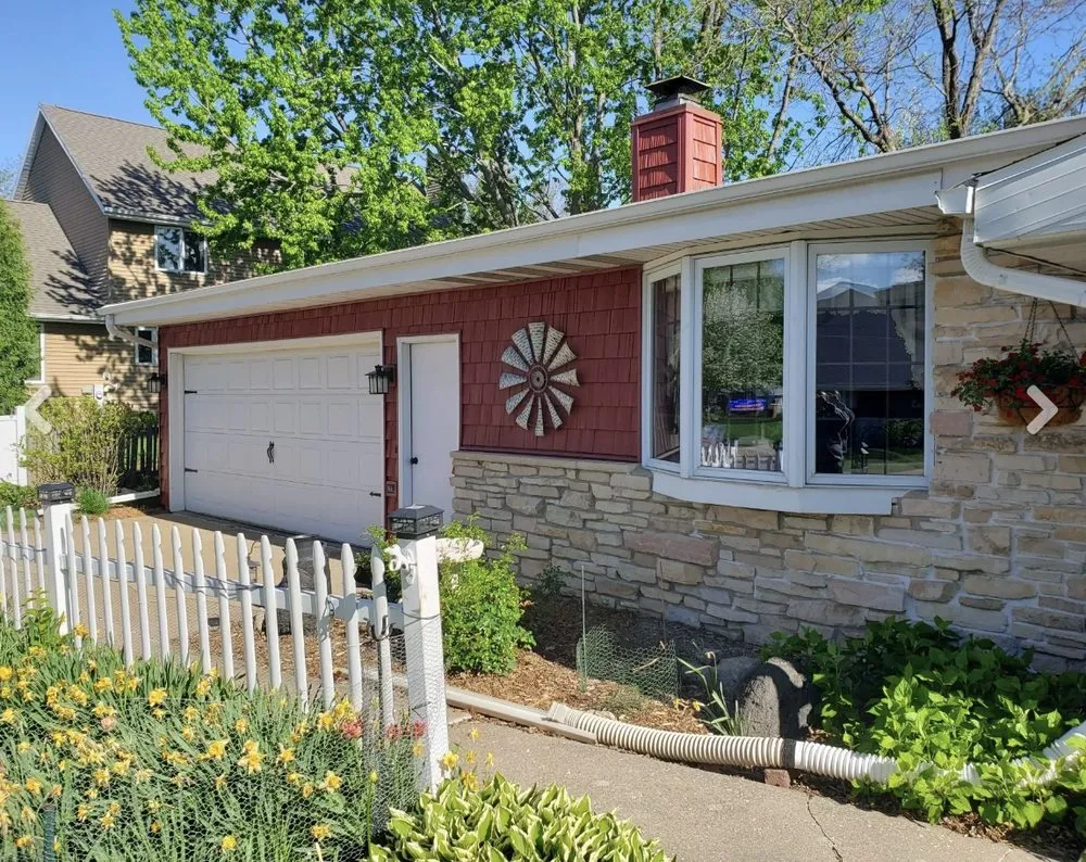 Slide of Pro Valley Roofing