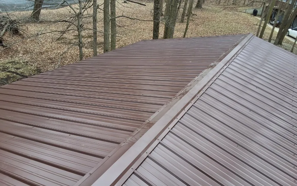 Expert metal roofing installation with free inspection in Leesburg, IN by ProElite Roofing & Construction
